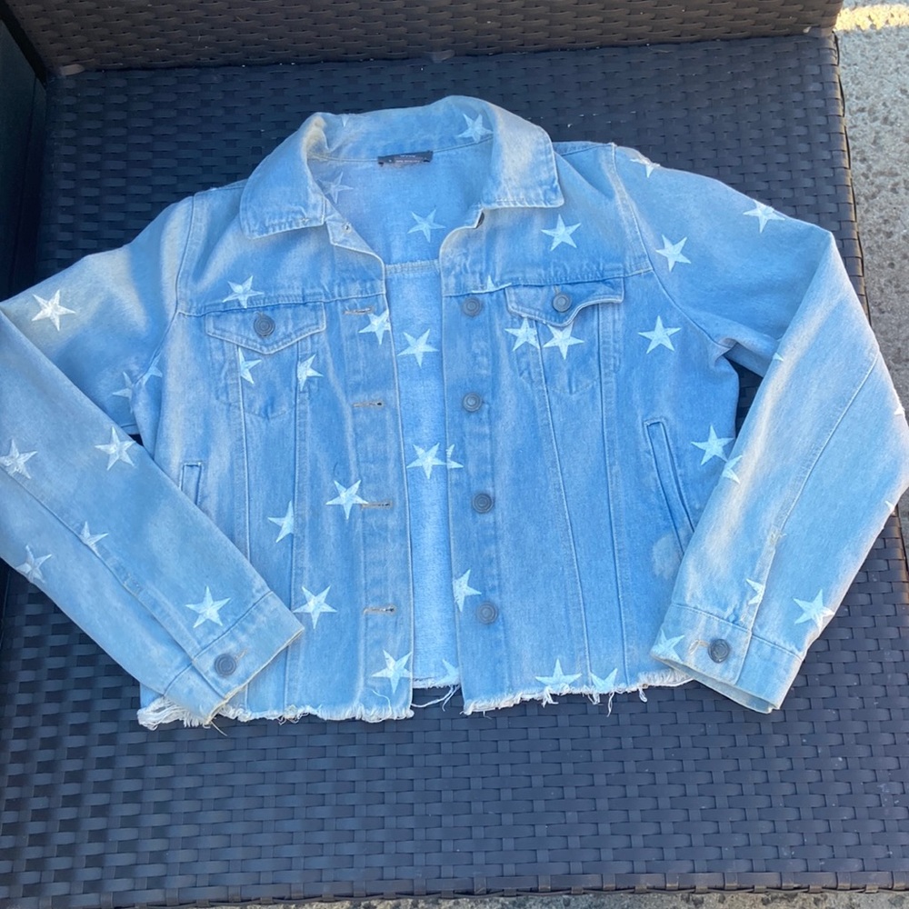 star embroidered denim jacket
